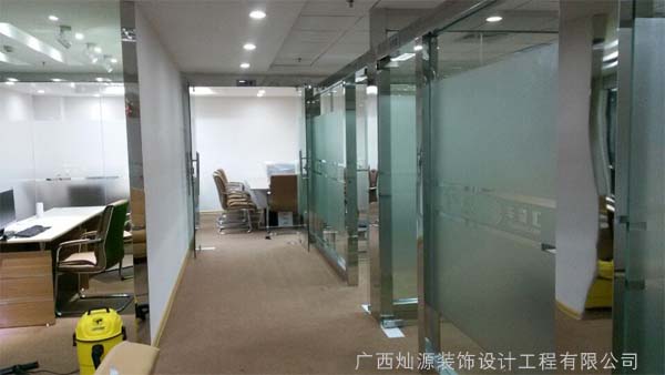 �ό��b�˾ʩ������