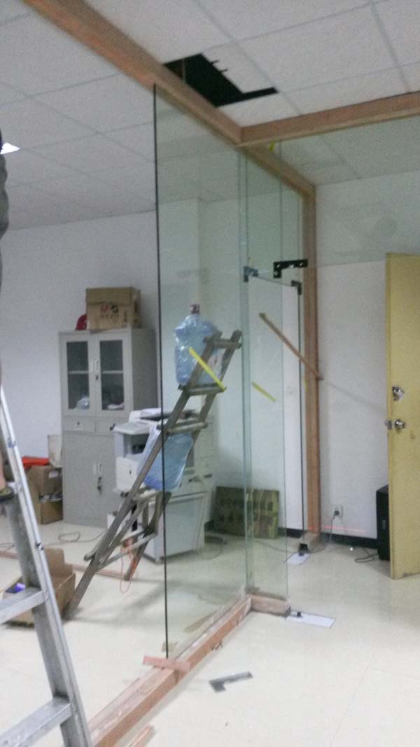 �ό��b�˾ʩ������