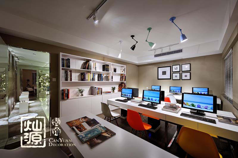 �ό������k�����g�OӋ���NԴ�b����q֪�R