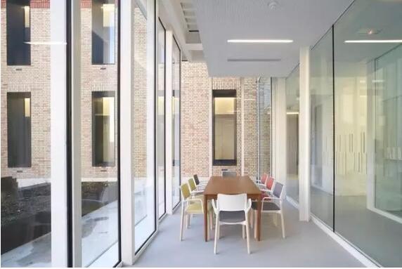 �ό��B(y��ng)��Ժ�b��