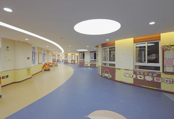 �ό��׃��@�b���OӋ