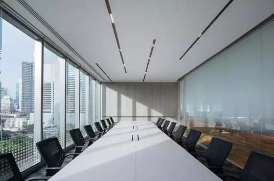 �ό����֘��b���OӋ