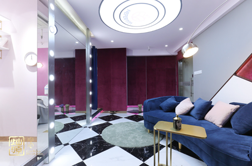 ����Ժ�b��Ч���D